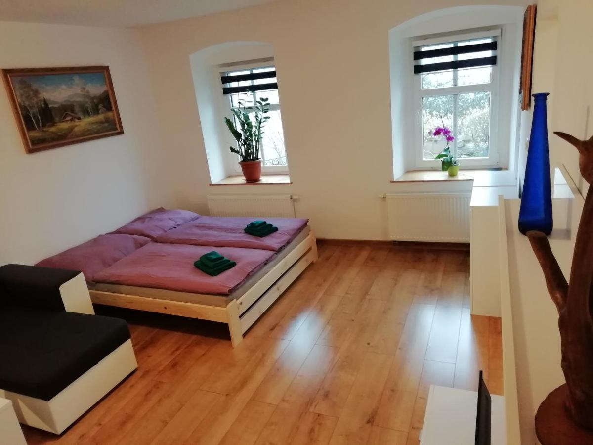 Apartman Albreit 야히모프 외부 사진